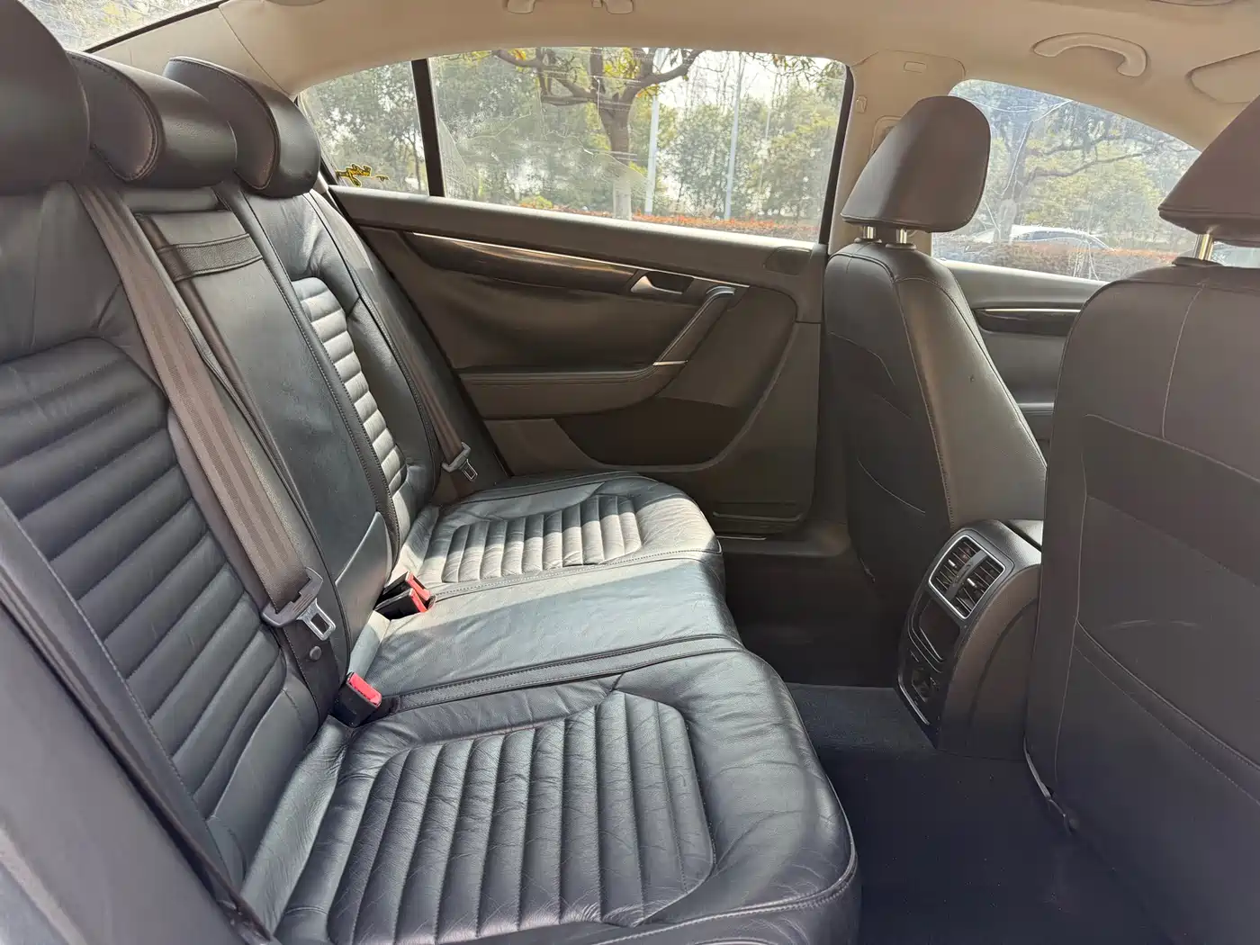 Volkswagen Magotan 2013 1.8TSI Luxury фото 13