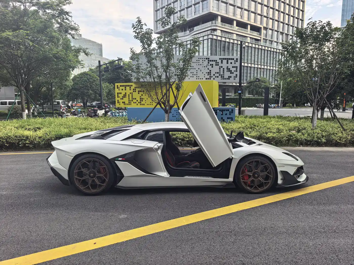 Lamborghini Aventador 2013 2011 LP 700-4