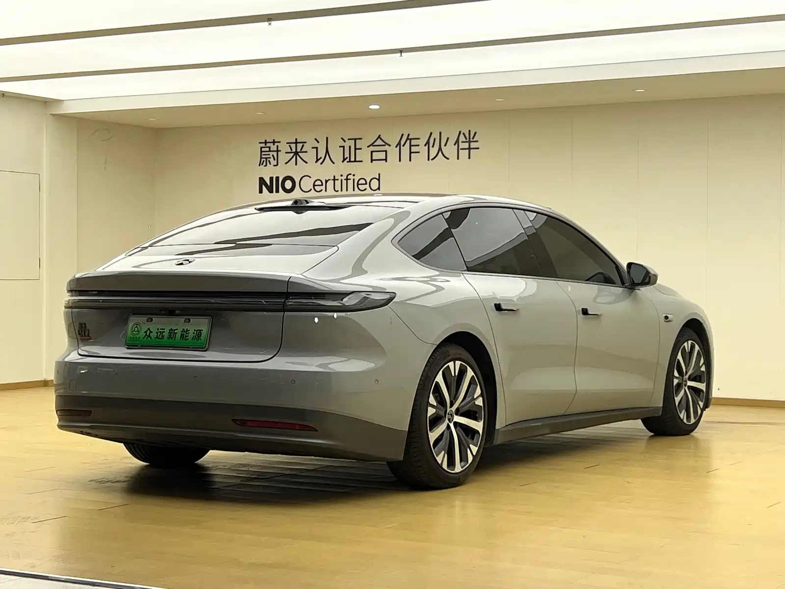 Фото 4 - NIO ET7