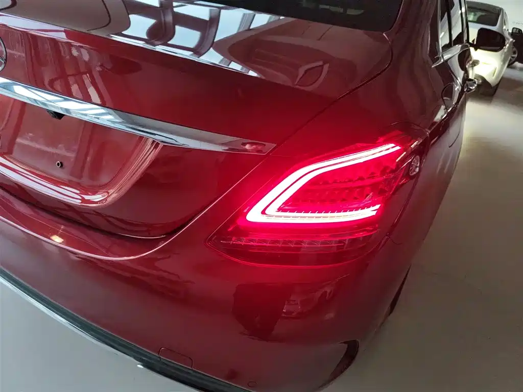 Mercedes-Benz C-Class 2019 C 260 L Sport фото 8