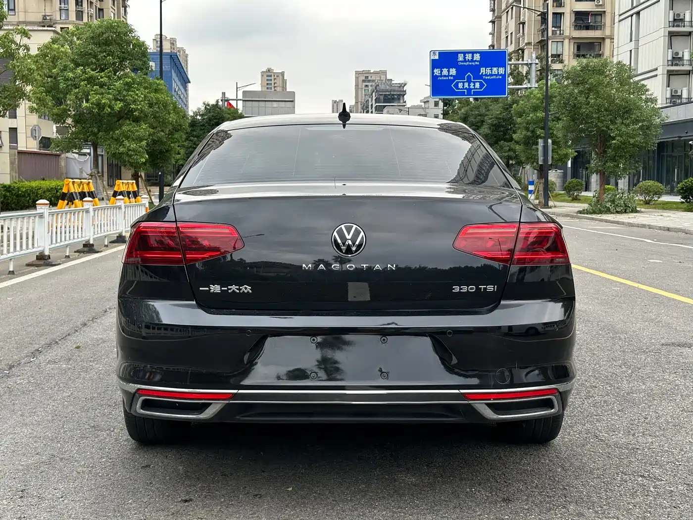 Volkswagen Magotan 2020 330TSI DSG Luxury фото 25