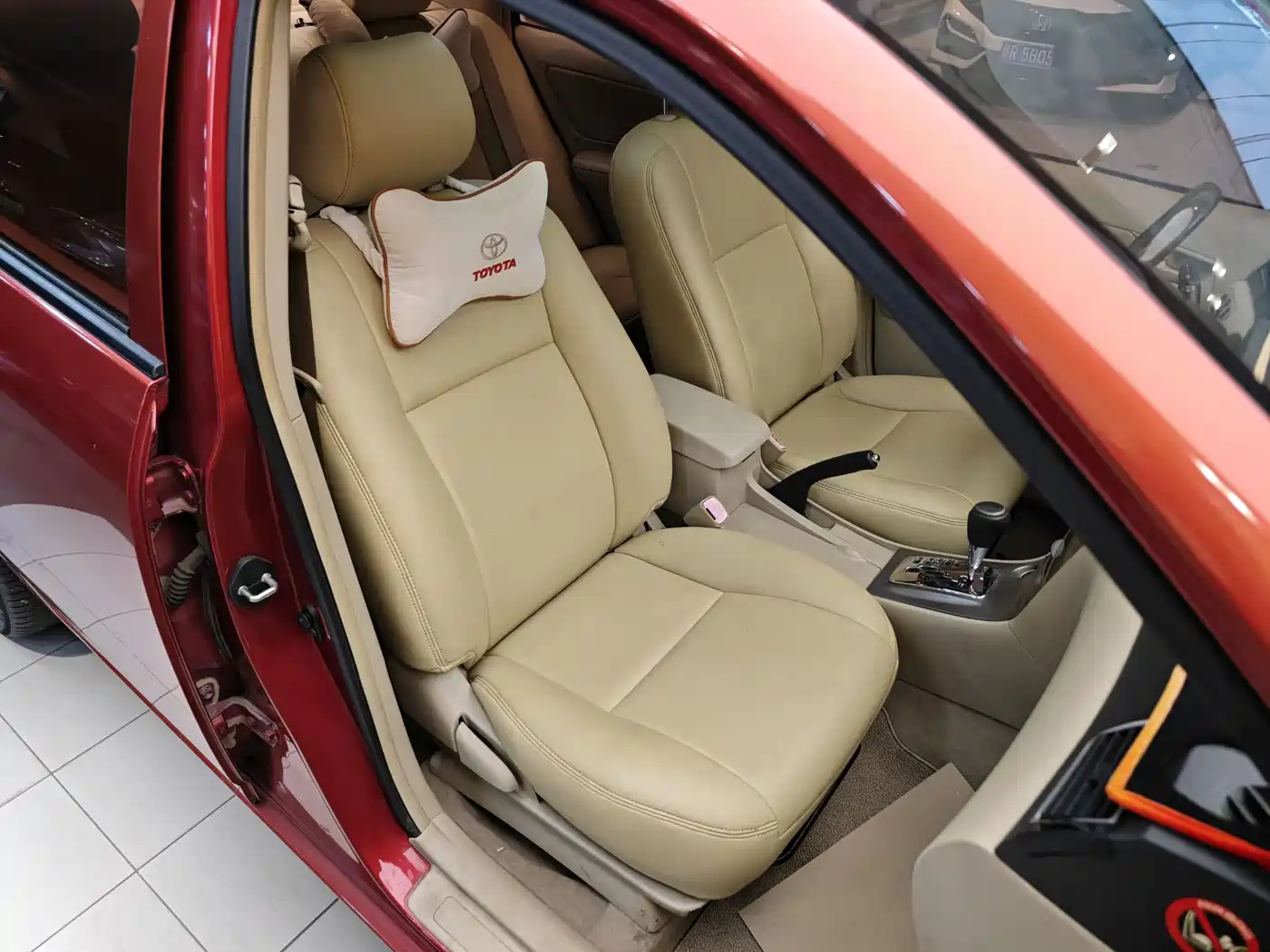 Toyota Corolla 2013 1.6L Automatic Excellence Edition фото 31