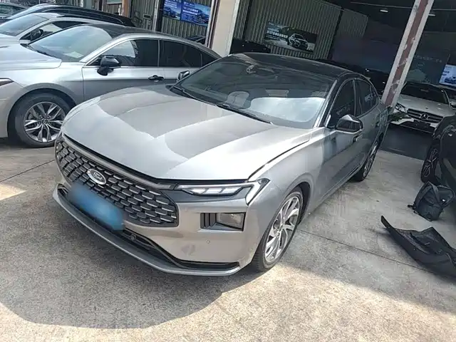 Ford Mondeo 2022