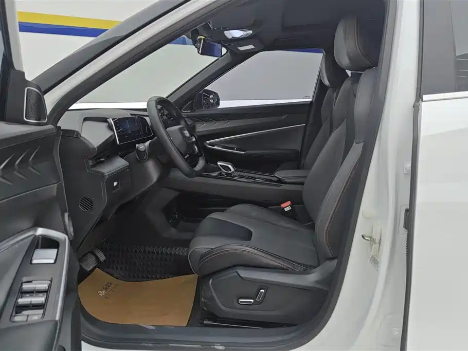 GEELY AUTOMOBILE BOYUE