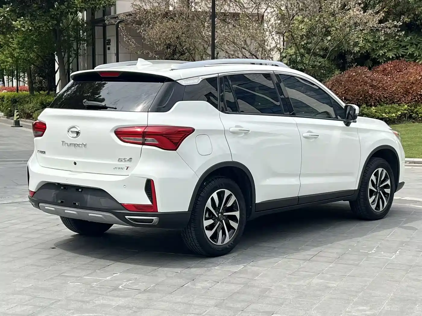 GAC TRUMPCHI GS4