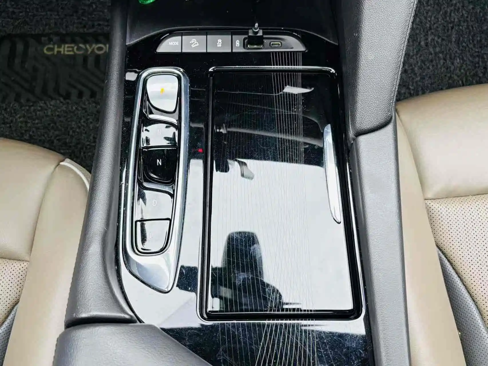 Фото 15 - Buick Enclave