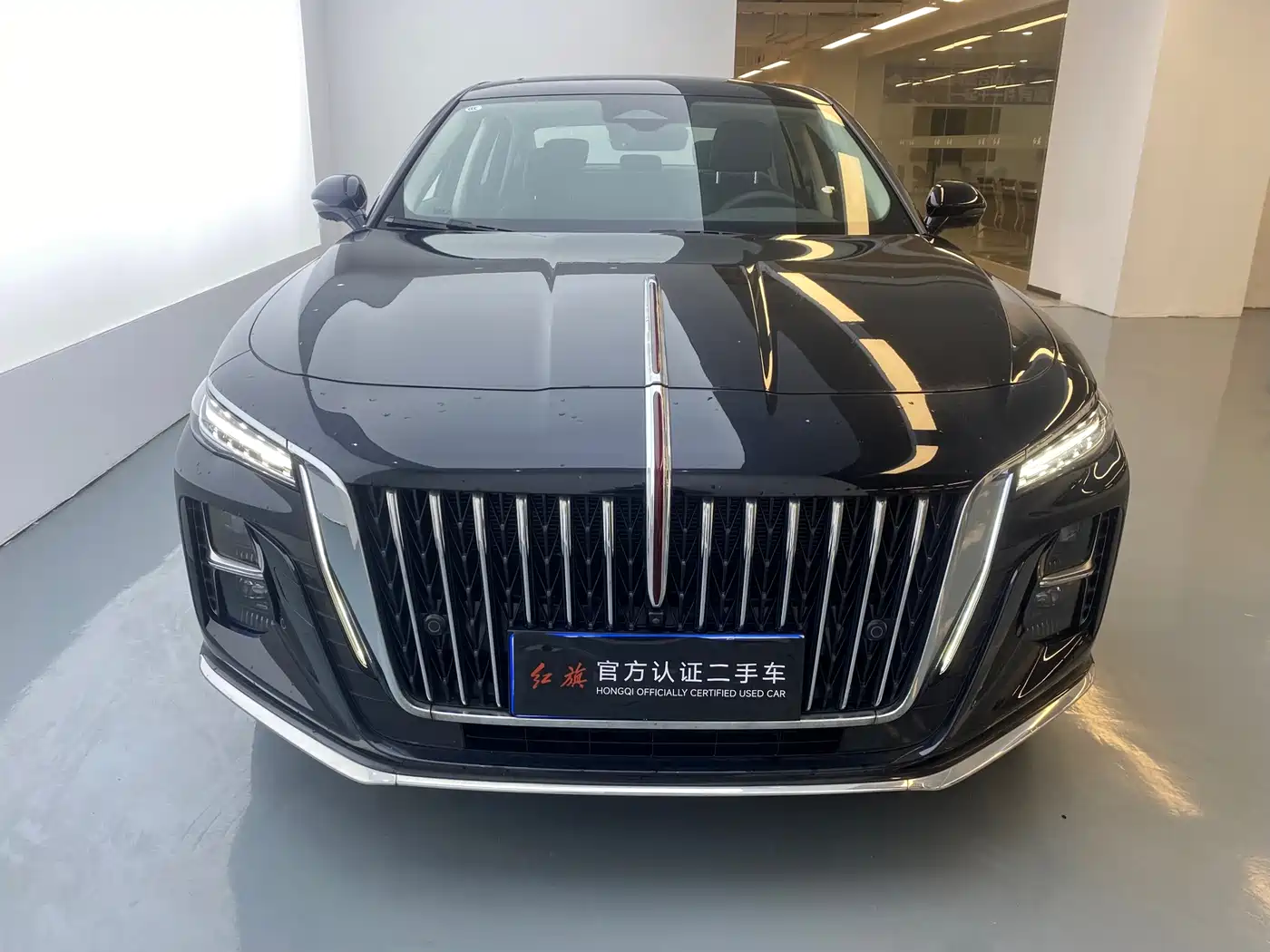 Hongqi H5 2026 2024 2.0T Automatic Smart Connect Flag Smooth Edition
