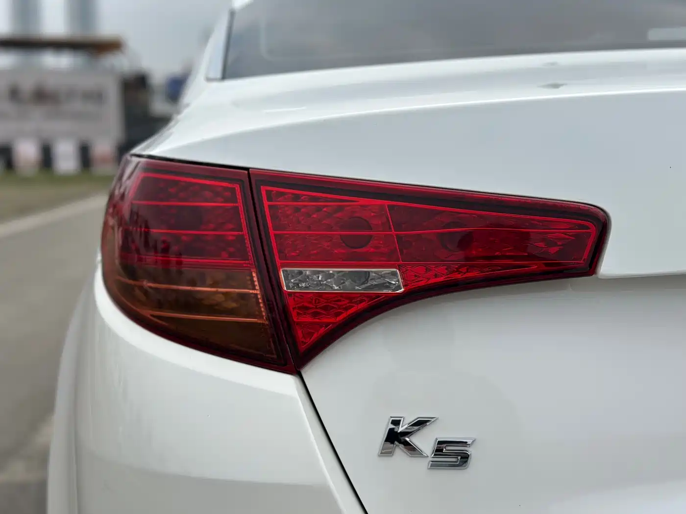 Kia K5 2012 2.0L Automatic DLX фото 11