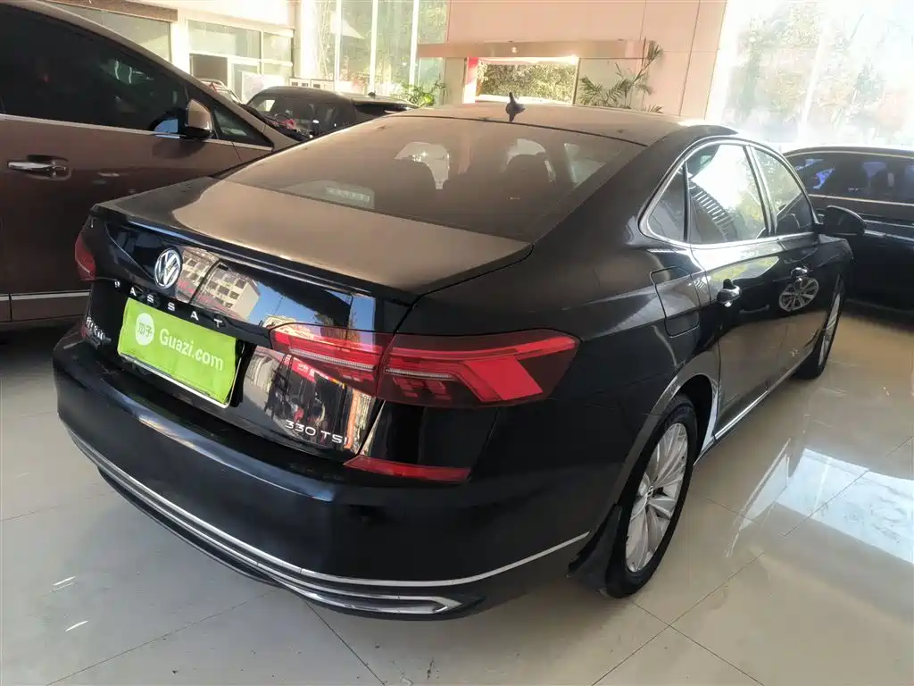 Volkswagen Passat 2019 330TSI Elite Version China VI фото 23