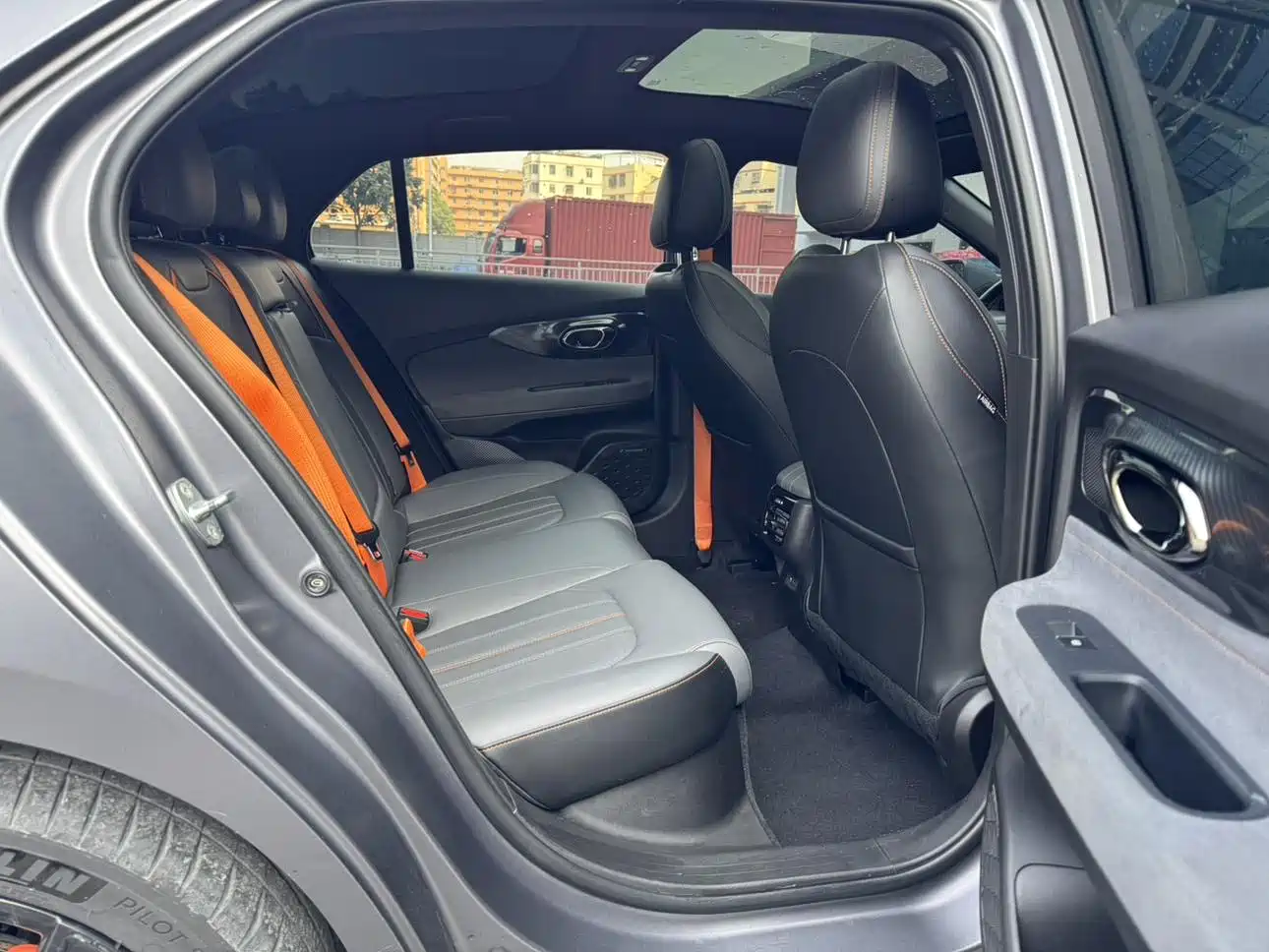GAC Trumpchi Trumpchi Emkoo 2022 270T DCT J16 R-style Track Edition фото 9