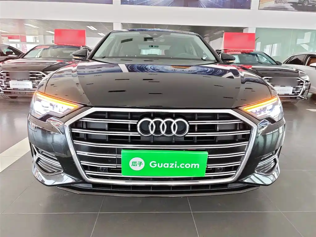Audi A6L 2023 Facelift 40 TFSI Luxury Elegance фото 3