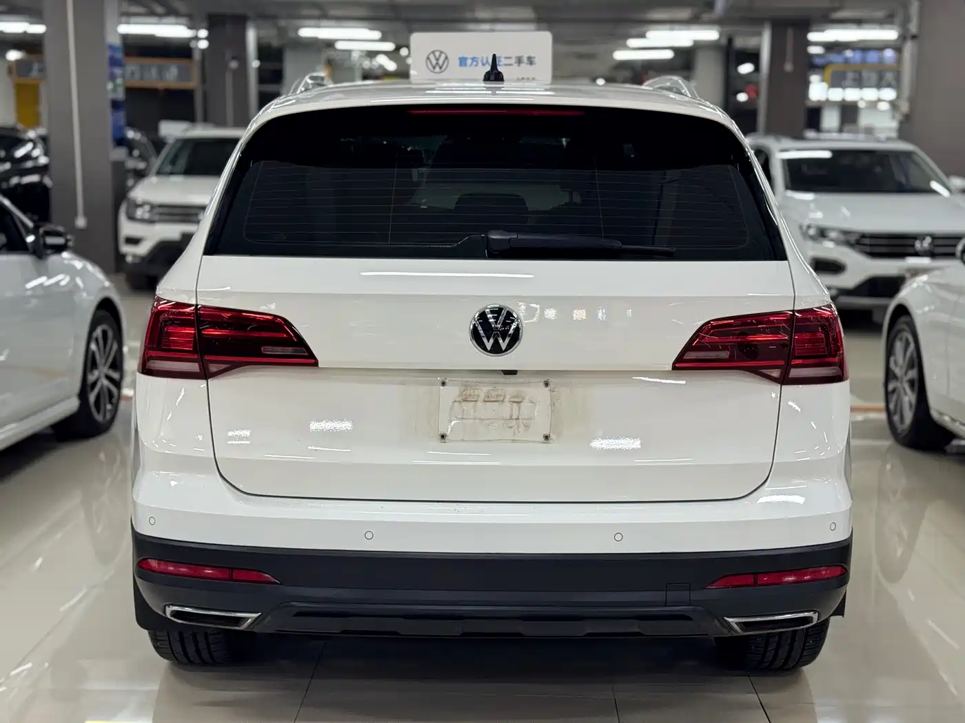 Volkswagen Tharu 2022 280TSI FWD Luxury Edition фото 6