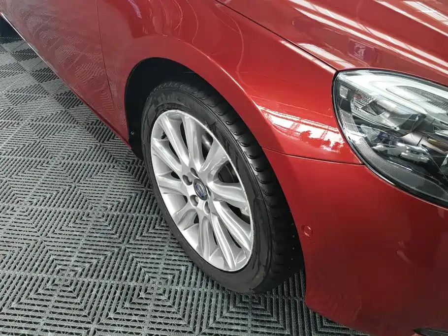 Volvo V40 2015 2015 1.6T Smart Elegance Edition