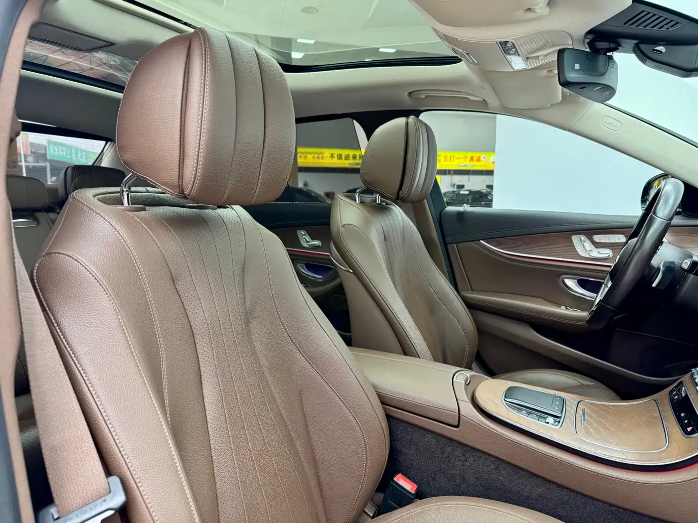 Mercedes-Benz E-Class 2022 Facelift E 300 L Luxury Style фото 15
