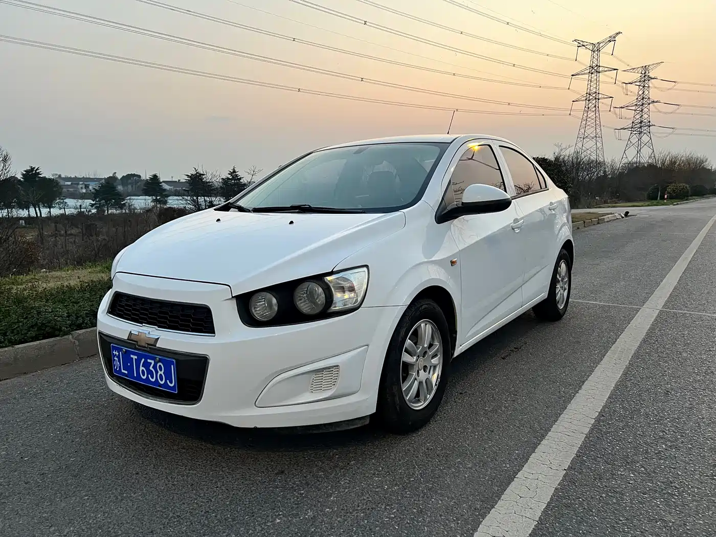 Chevrolet Aveo 2011 Sedan 1.4L MT SL