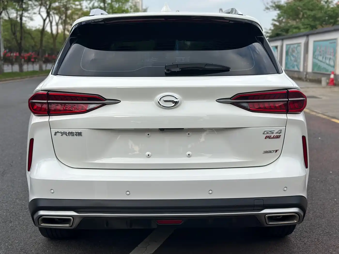 GAC Trumpchi Trumpchi GS4 PLUS 2023 390T Auto Galaxy Edition фото 4