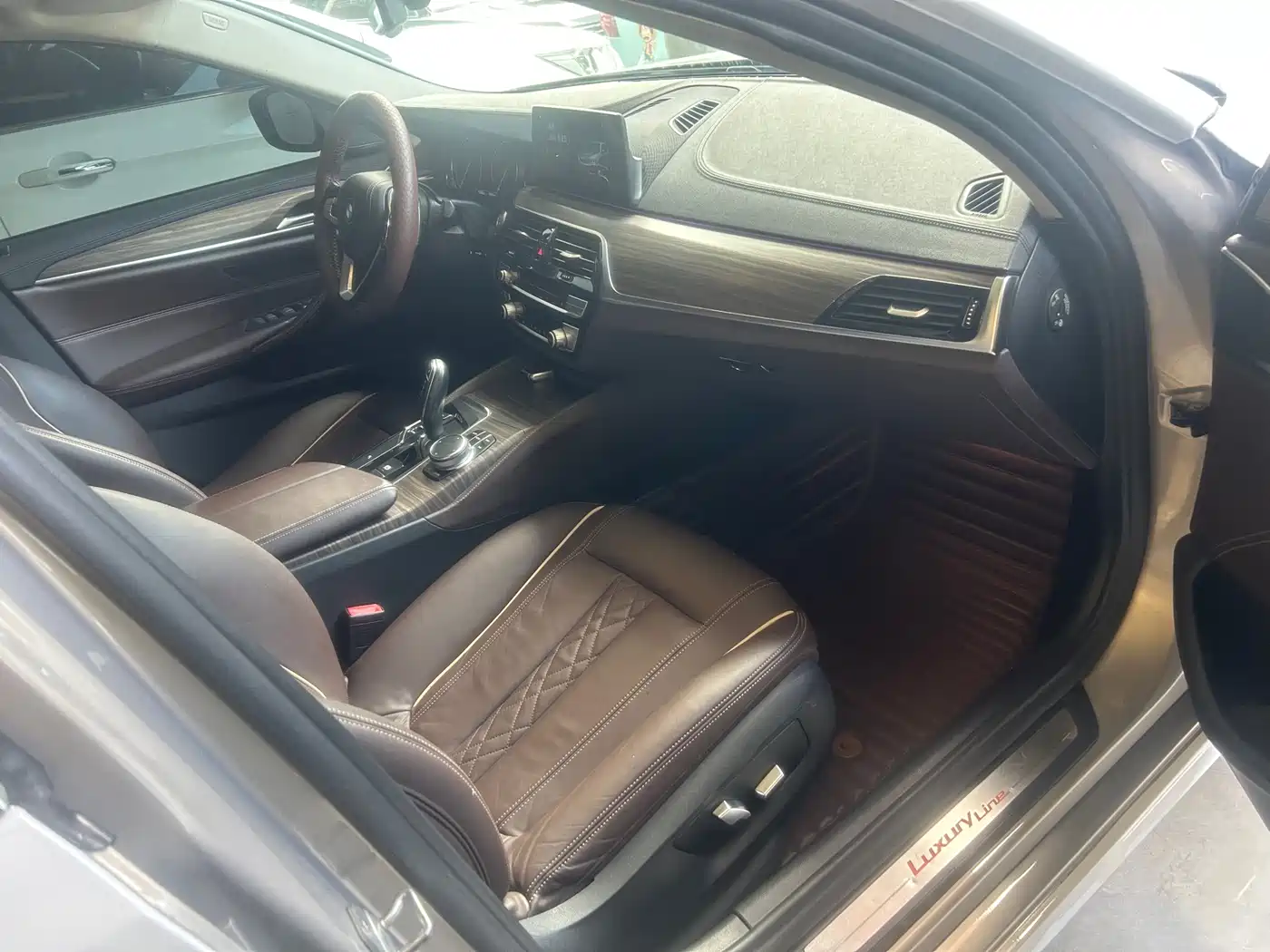 BMW 5 Series 2018 Facelift 530Li xDrive Luxury Package фото 8