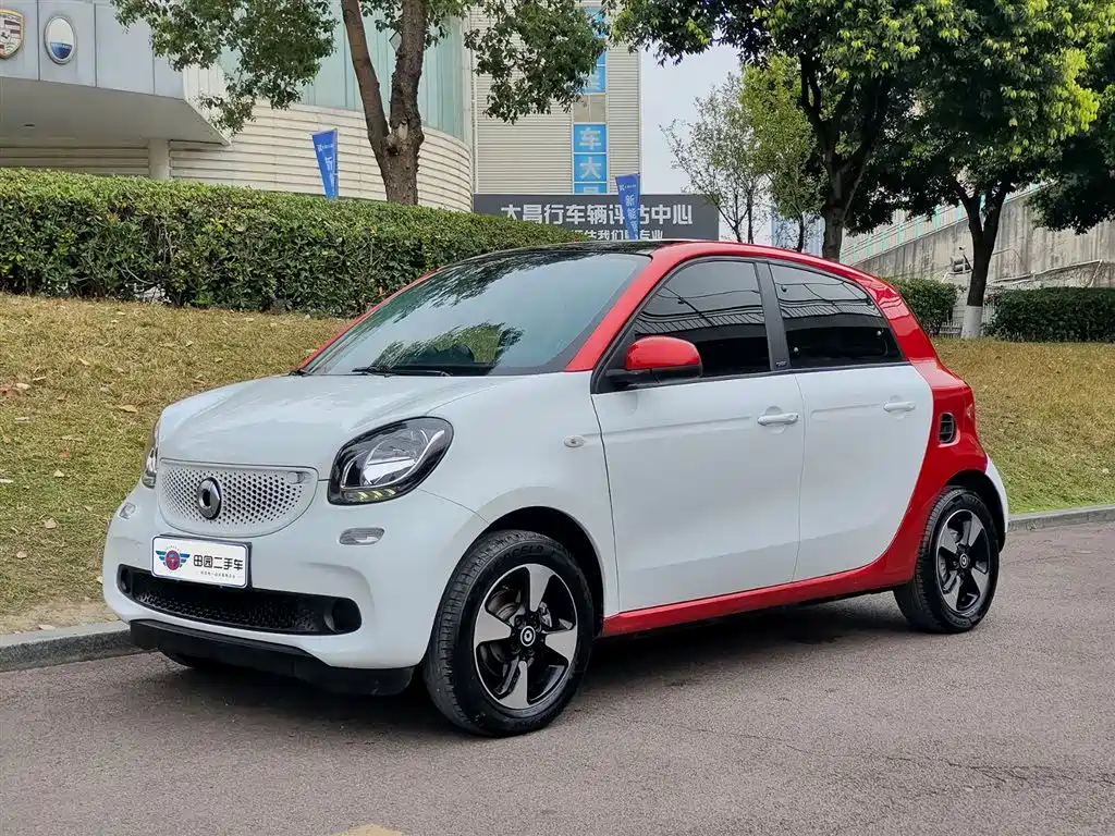 smart forfour 2019 2018 1.0L 52kW Passion Edition