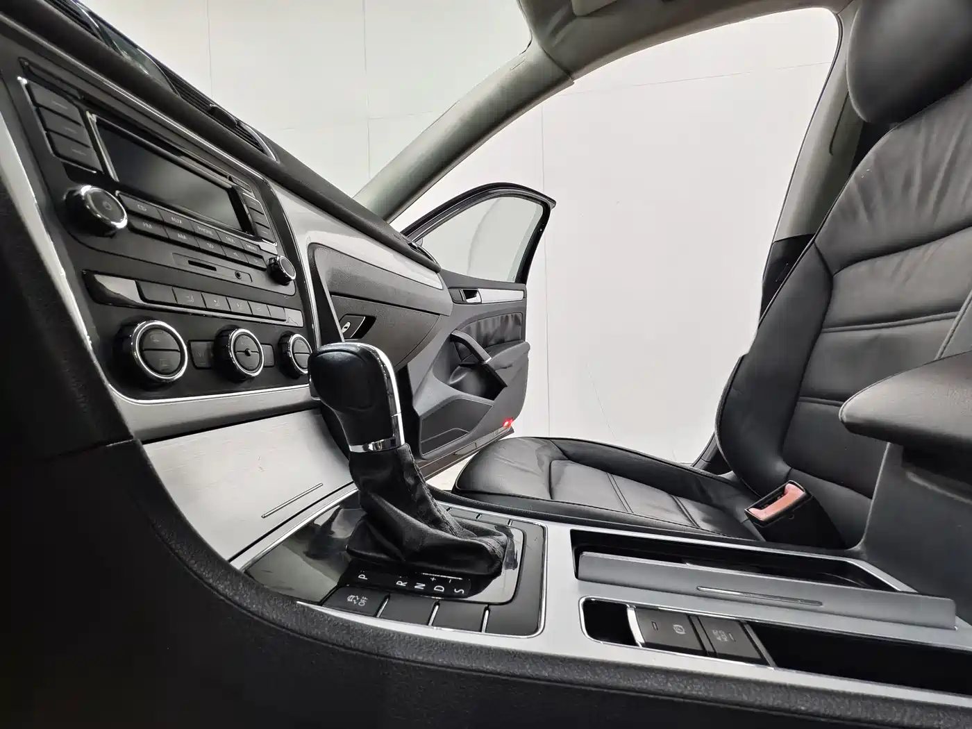 Volkswagen Passat 2011 1.8TSI Automatic Premium Edition фото 12