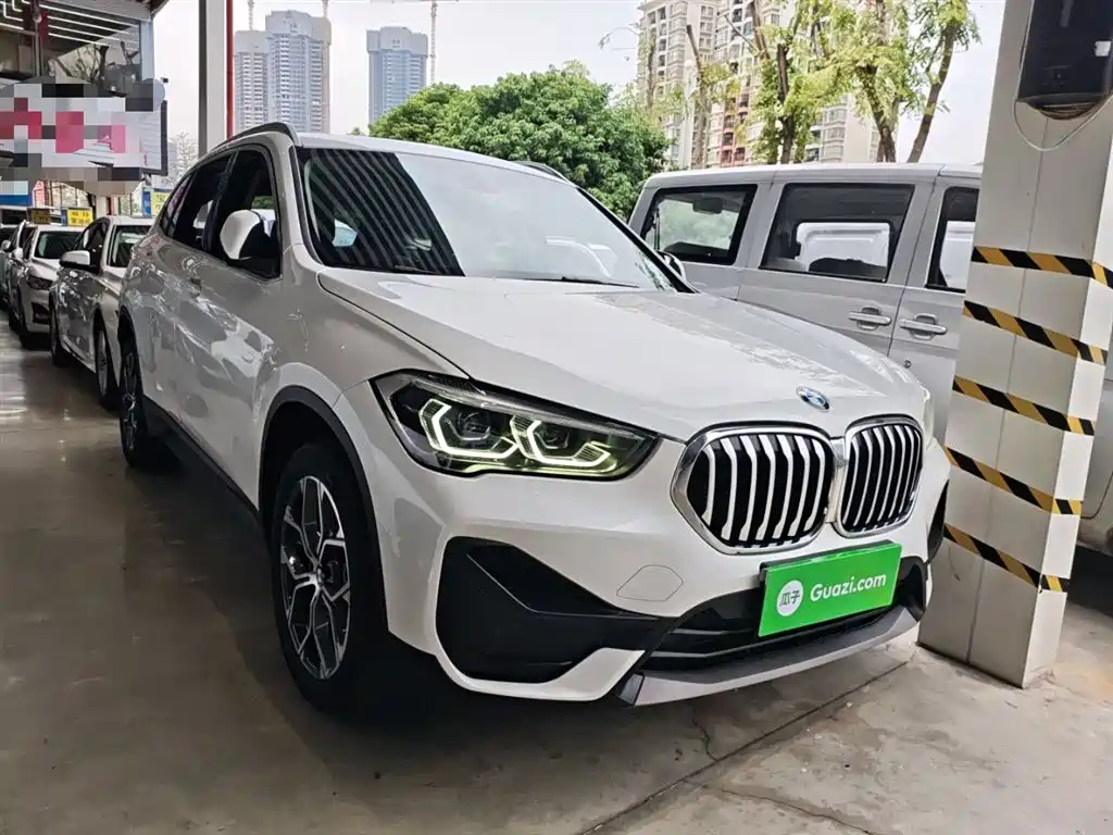 BMW X1 2021 sDrive25Li Leading фото 22