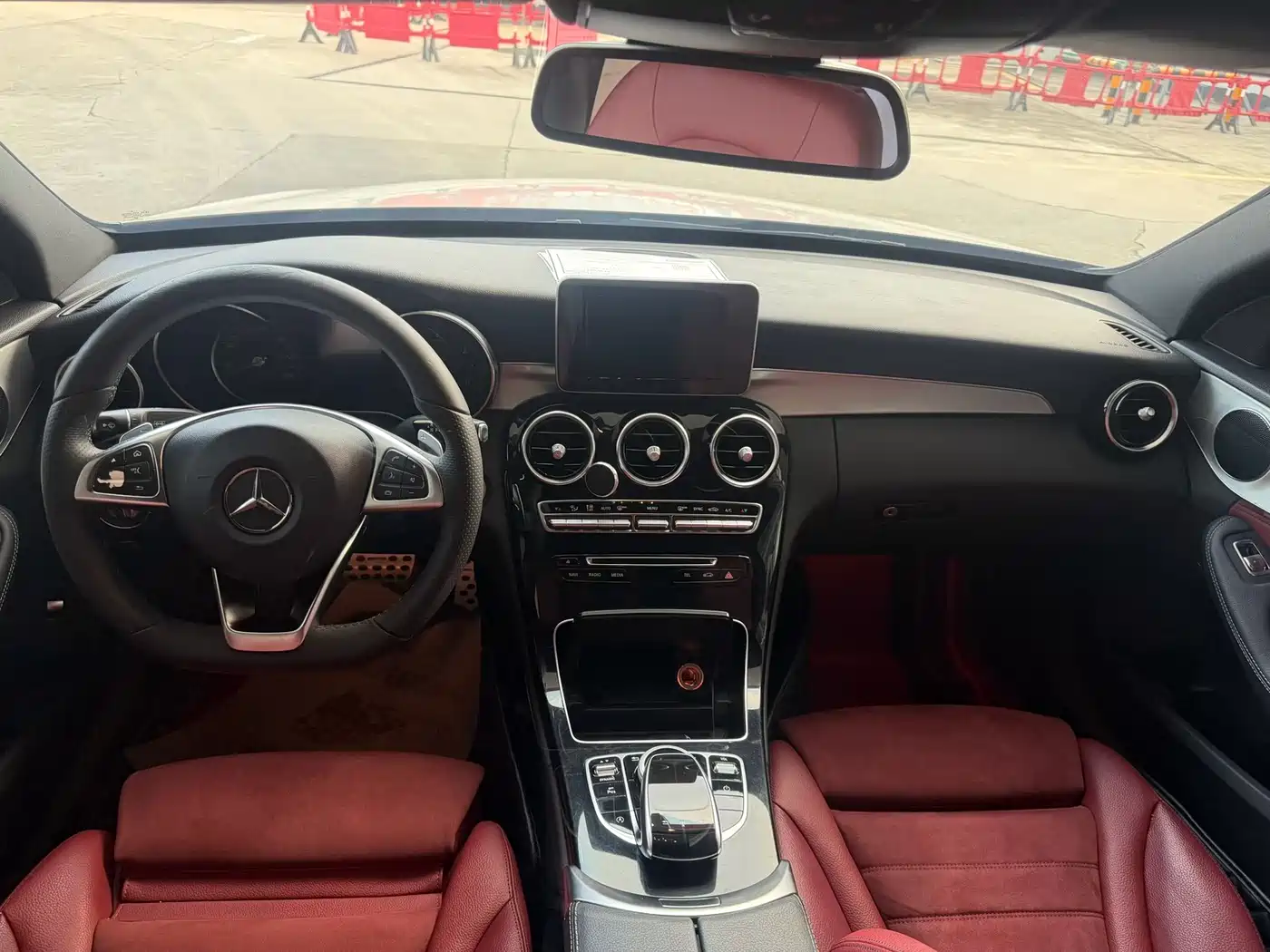 Mercedes-Benz C-Class 2017 Facelift C 200 Sport Edition фото 5