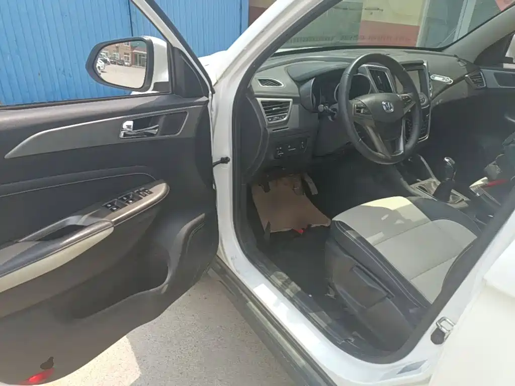 Changan CS35 2018 2017 1.6L Manual Luxury