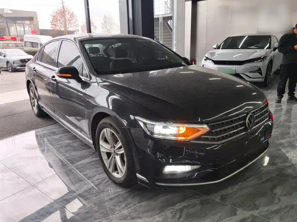 Volkswagen Magotan 2025 Popular Edition 280TSI DSG Comfort фото 22
