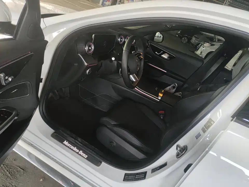 Фото 5 - Mercedes-Benz C-Class