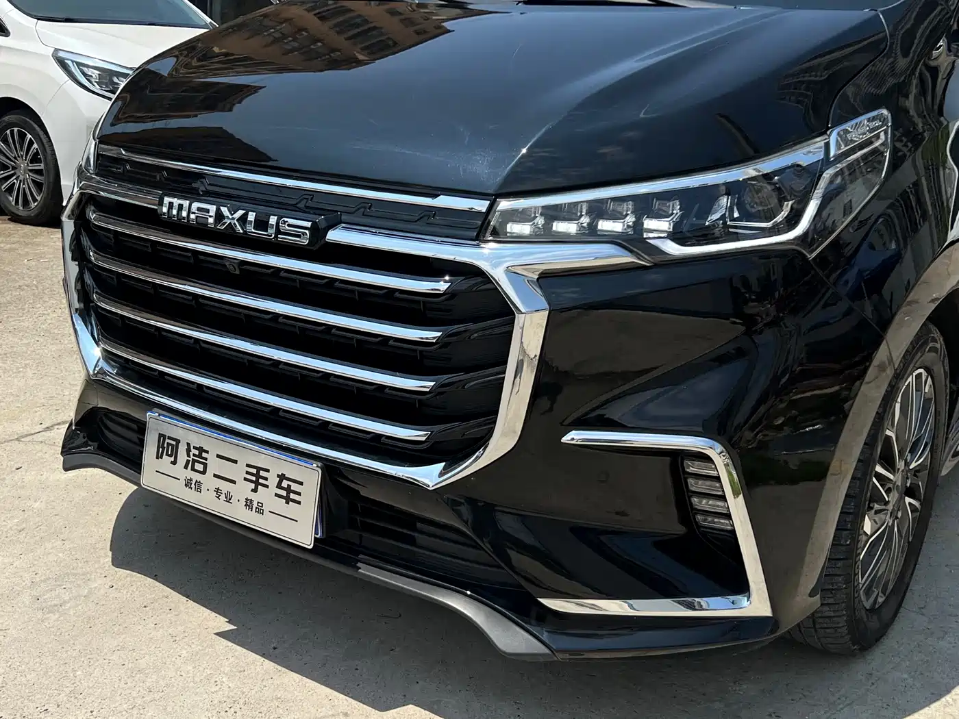 SAIC Maxus Maxus G20 2020 2.0T Gasoline Automatic Luxury Executive фото 31