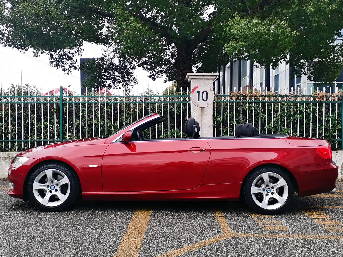 BMW 3 Series (Import) 2011 325i Convertible Coupe фото 6