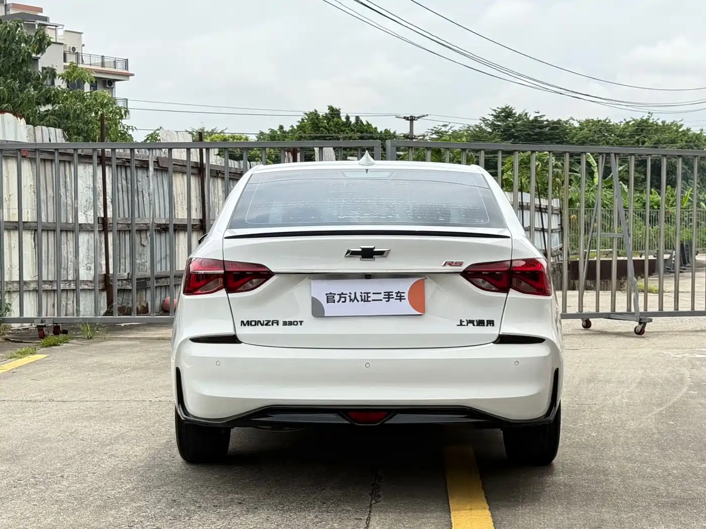 Chevrolet Monza 2019 2019 RS 330T Auto Smooth Edition China VI