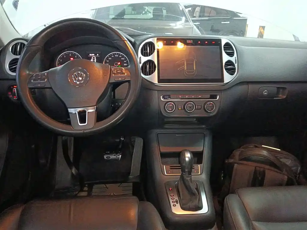 Volkswagen Tiguan 2015 1.8TSI Automatic 2WD Comfortline фото 10