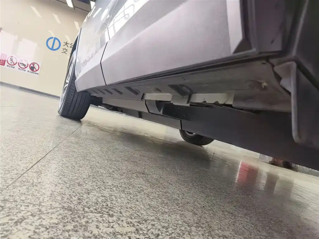 Toyota RAV4 Rongfang 2023 2.0L CVT FWD Style Plus Edition фото 21