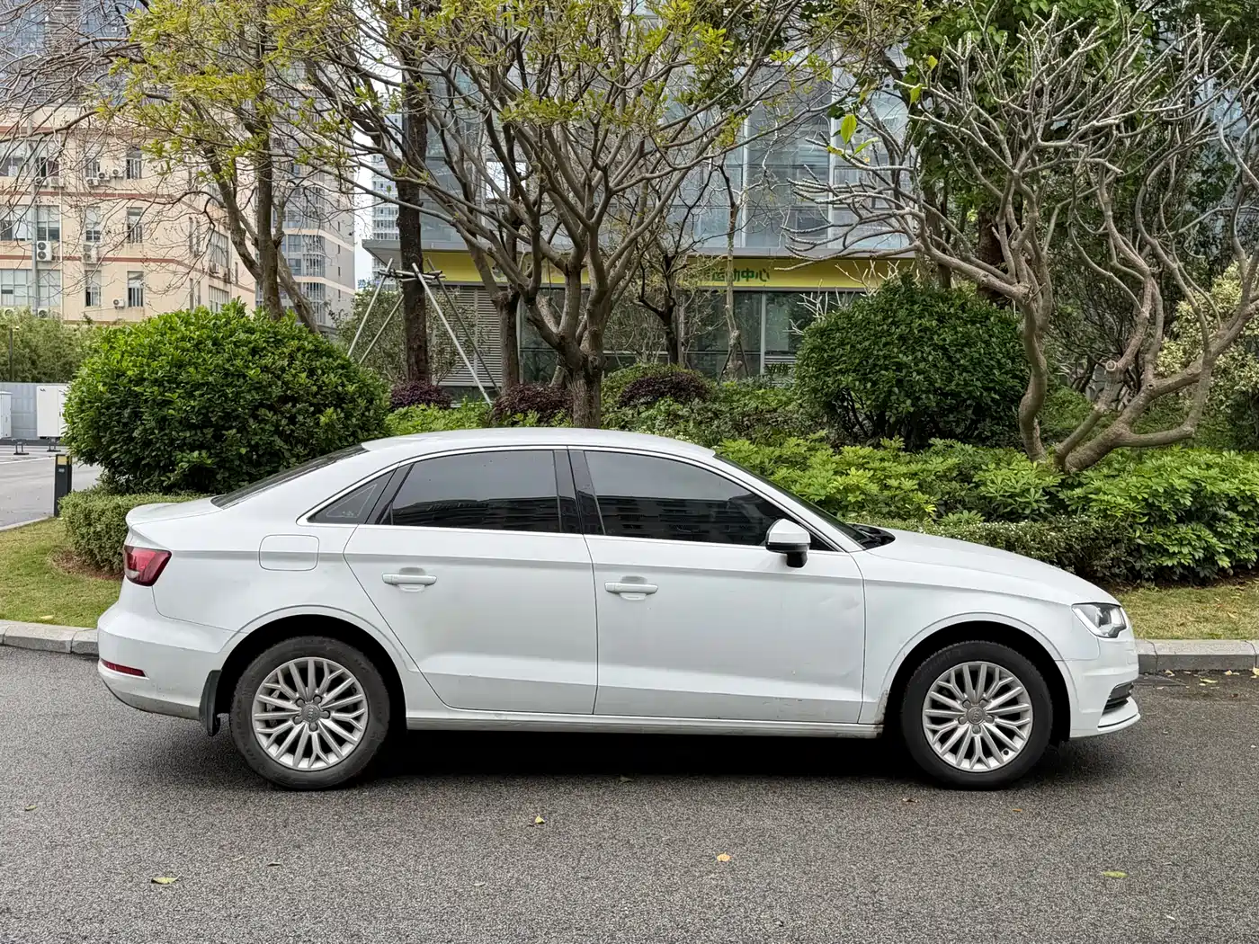 Audi A3 2016 Limousine 35 TFSI Progressive фото 7