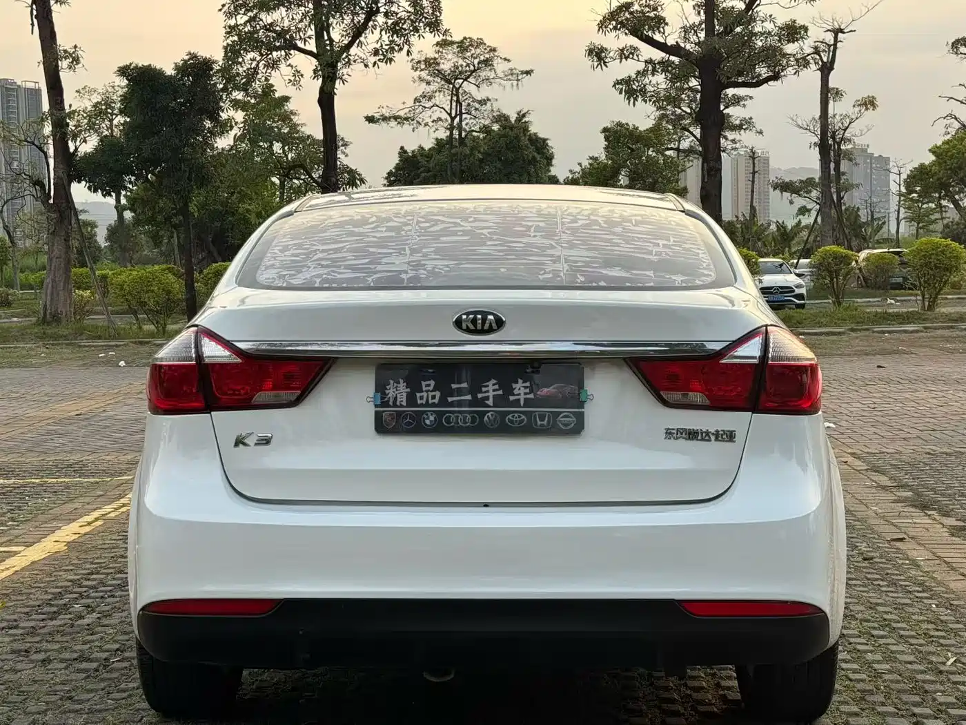 Kia K3 2017 1.6L Automatic 15th Anniversary Special GLS фото 4