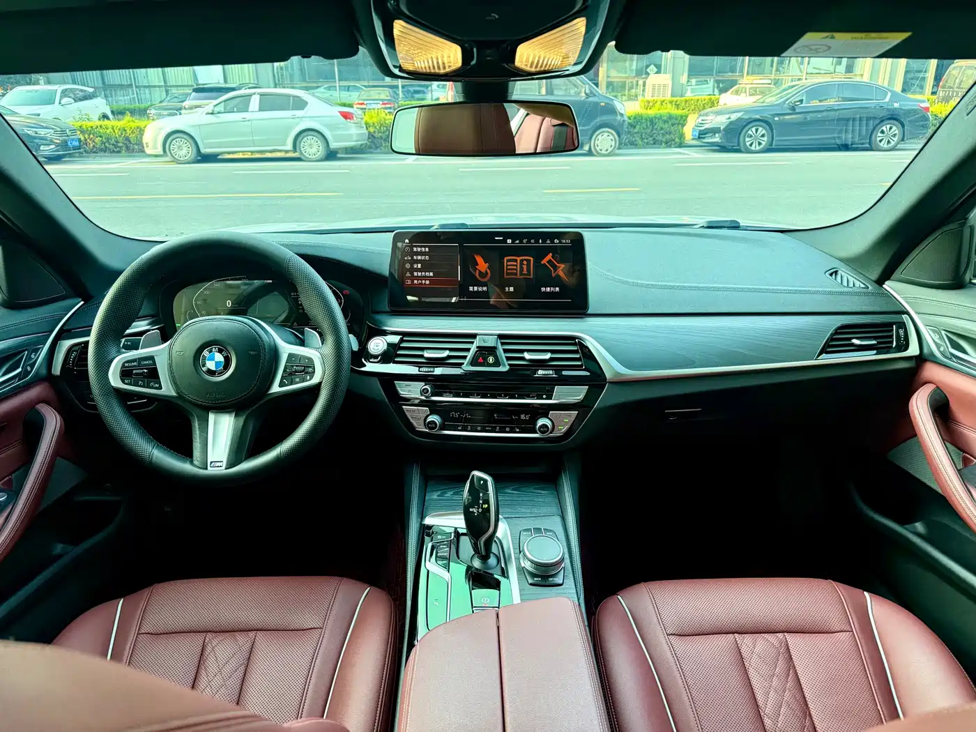 Фото 9 - BMW 5 Series