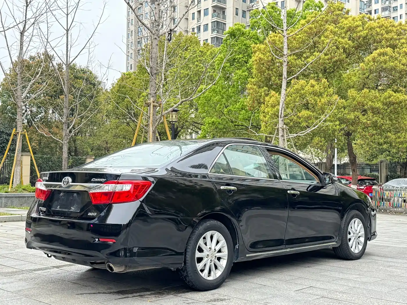 Toyota Camry 2012 2.0G Luxury Edition фото 10