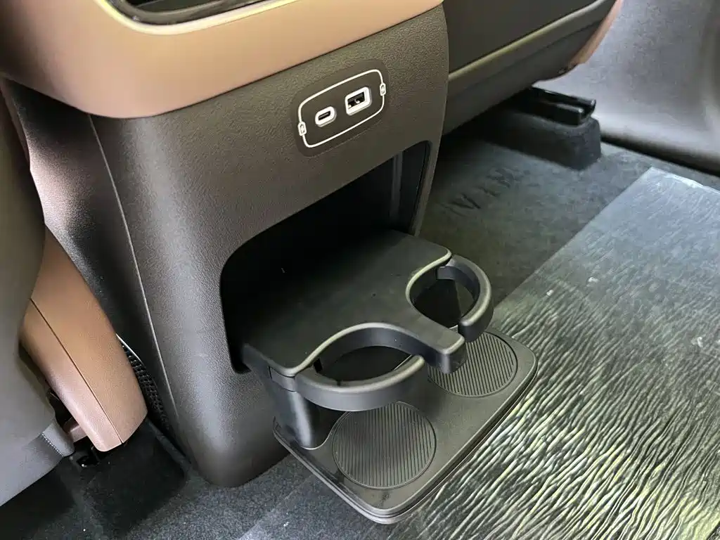 Photo 11 - Leapmotor C10
