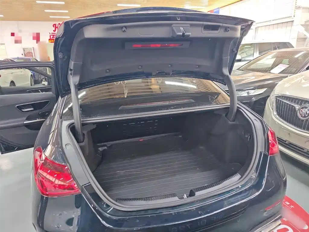Mercedes-Benz C-Class 2023 Facelift C 260 L Sport Edition фото 19