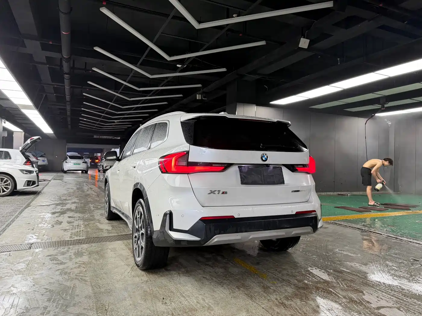 BMW X1 2024 2023 xDrive25Li X Design Package