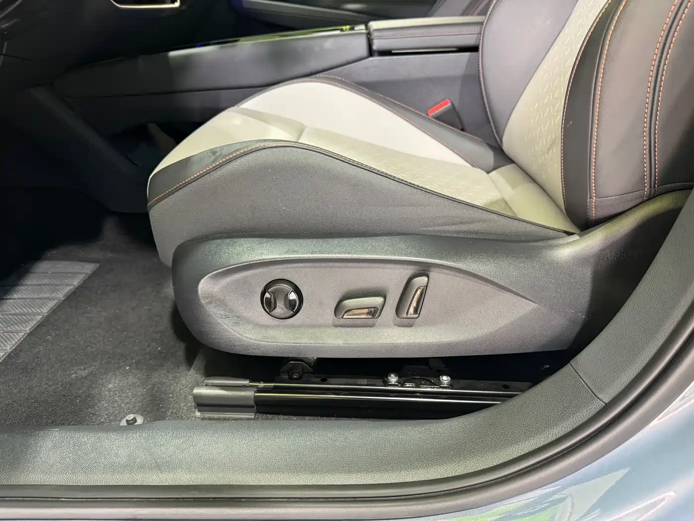 VOLKSWAGEN ID.7 VIZZION