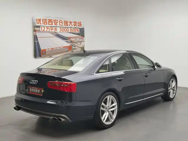 Audi A6L 2012 50 TFSI quattro Luxury — фото 2