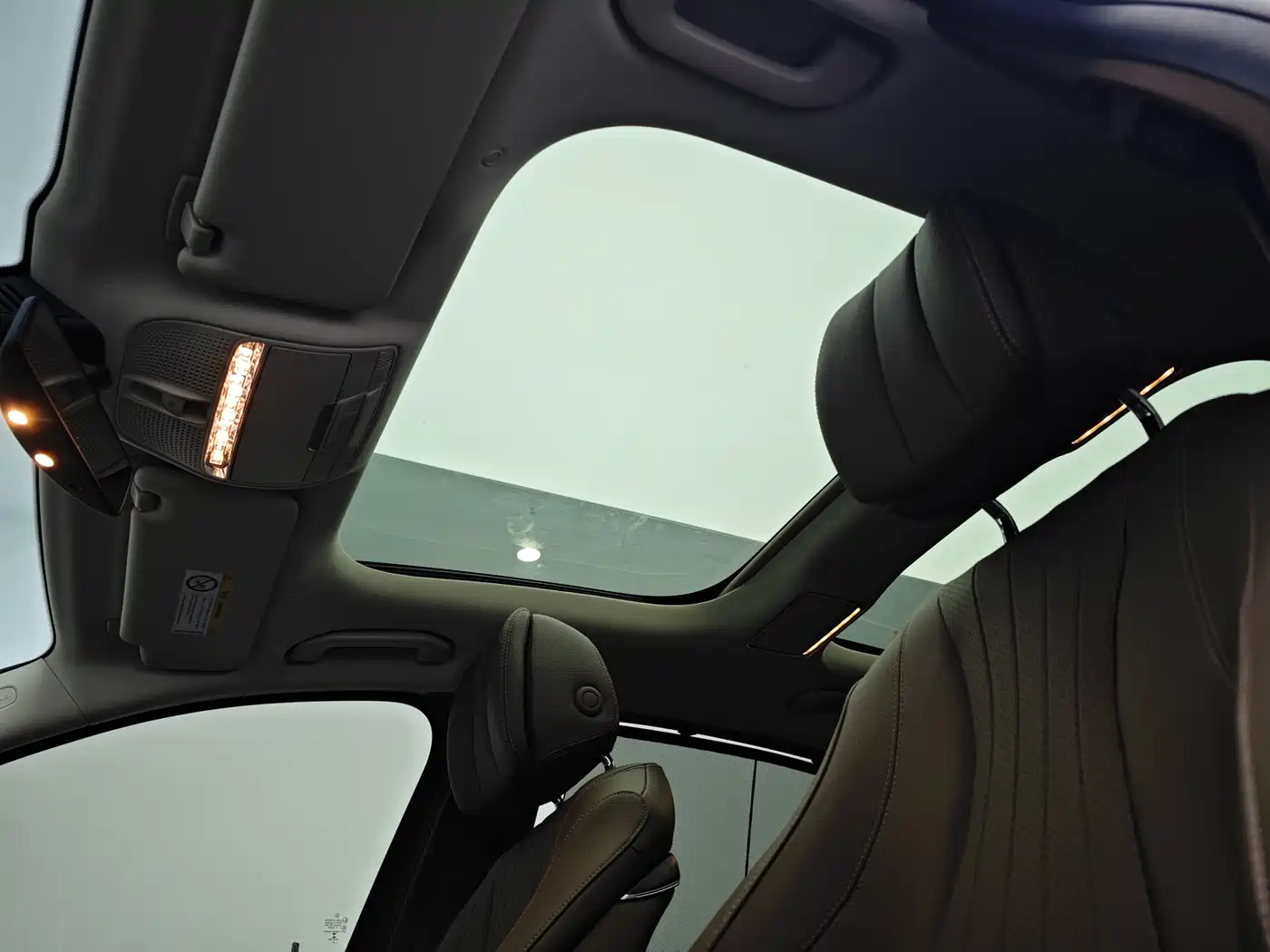 Mercedes-Benz E-Class 2022 Second Facelift E 300 L Luxury фото 15