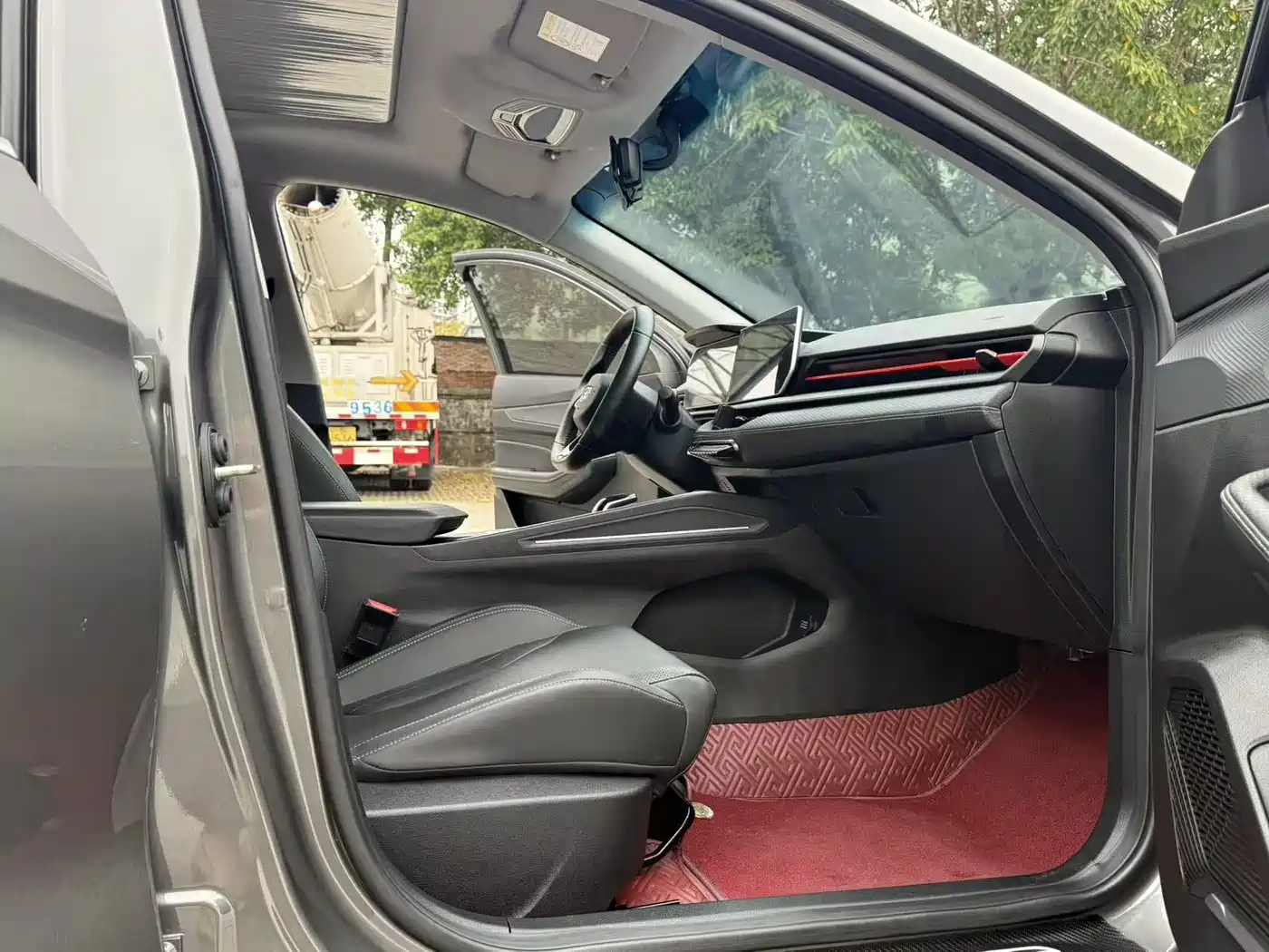 GEELY AUTOMOBILE BINRUI