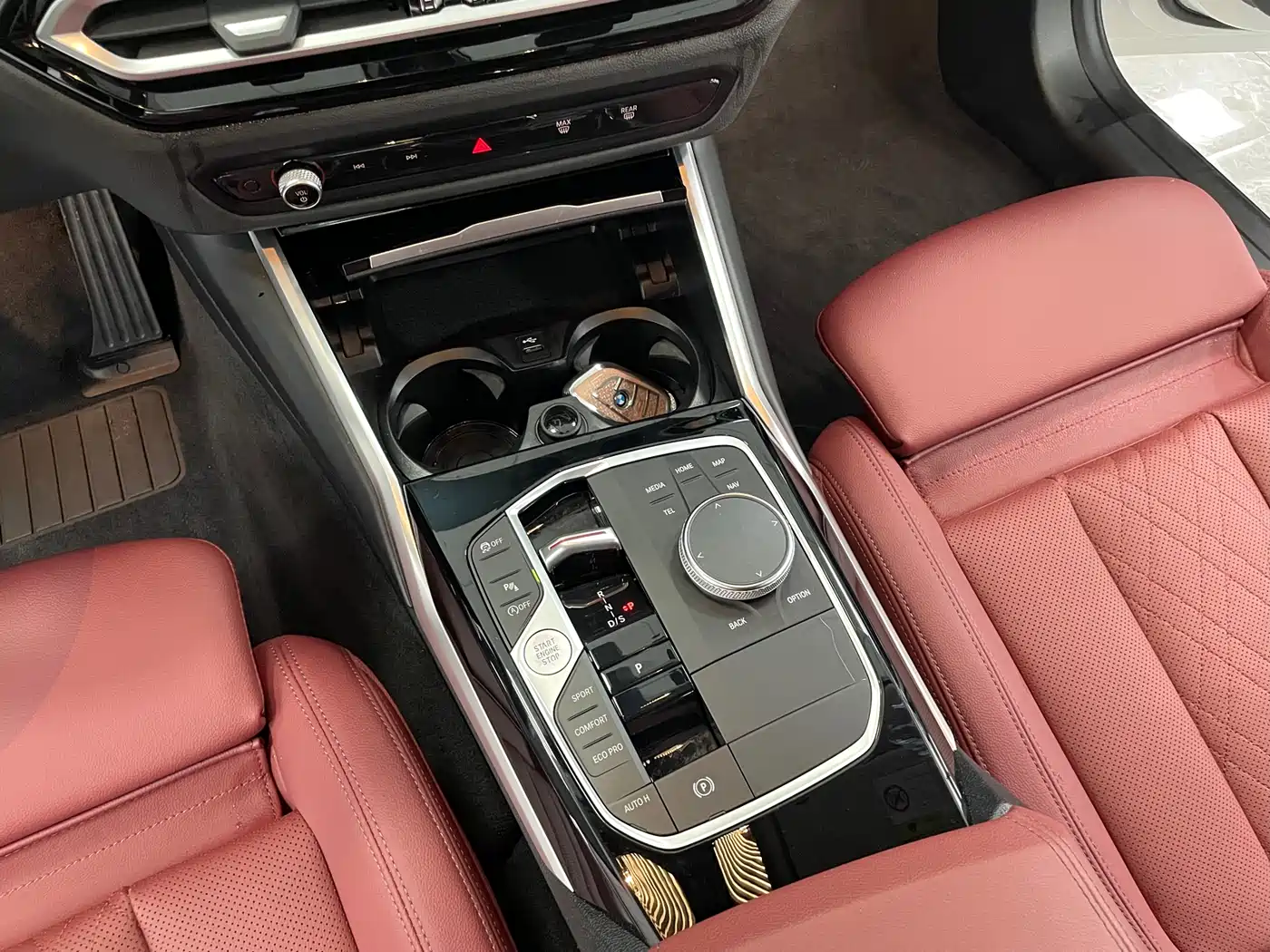 BMW 3 Series 2023 320Li M Sport Package фото 11
