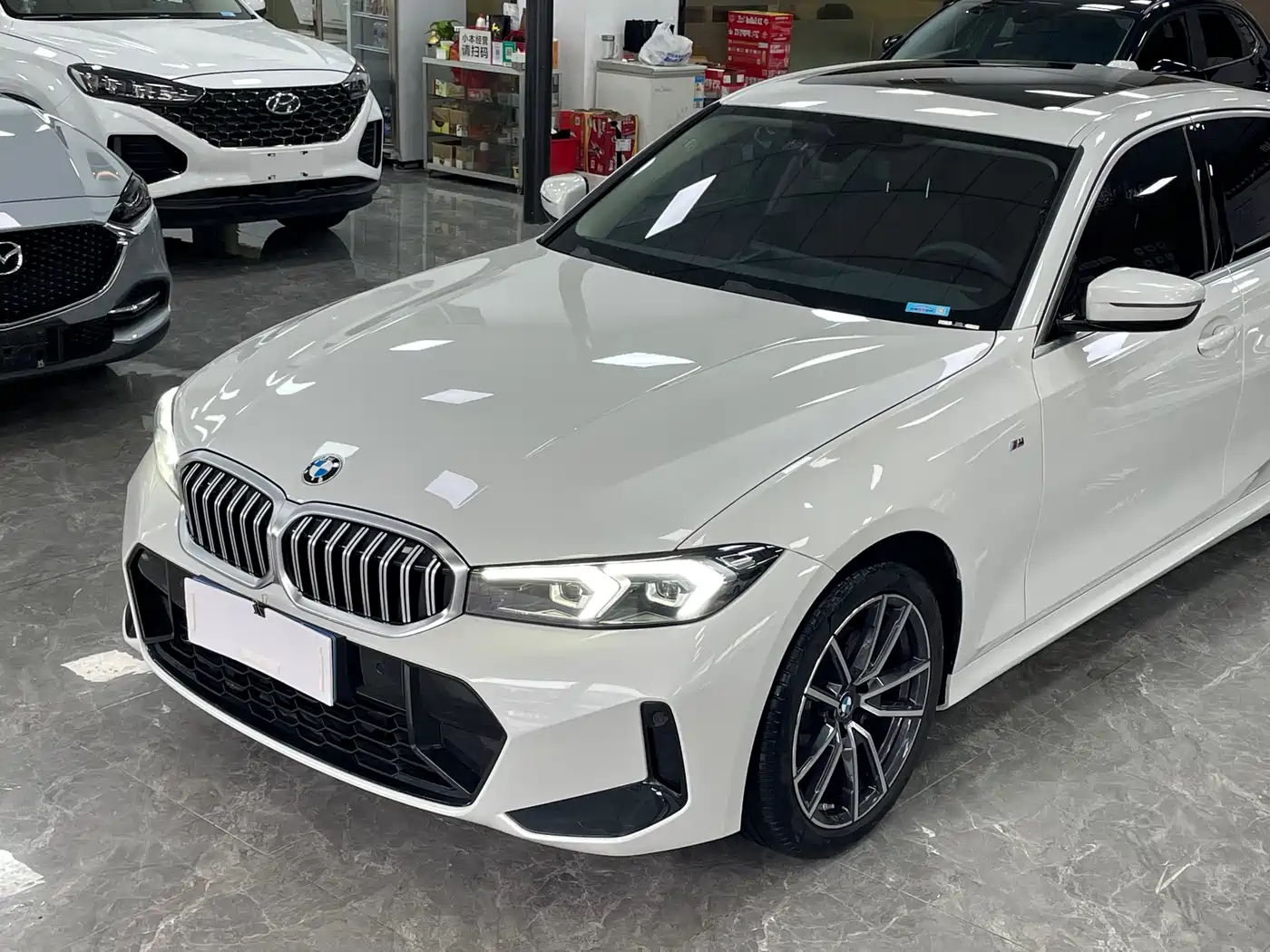 BMW 3 Series 2023 320Li M Sport Package фото 17