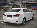 Photo 7 - Lexus IS
