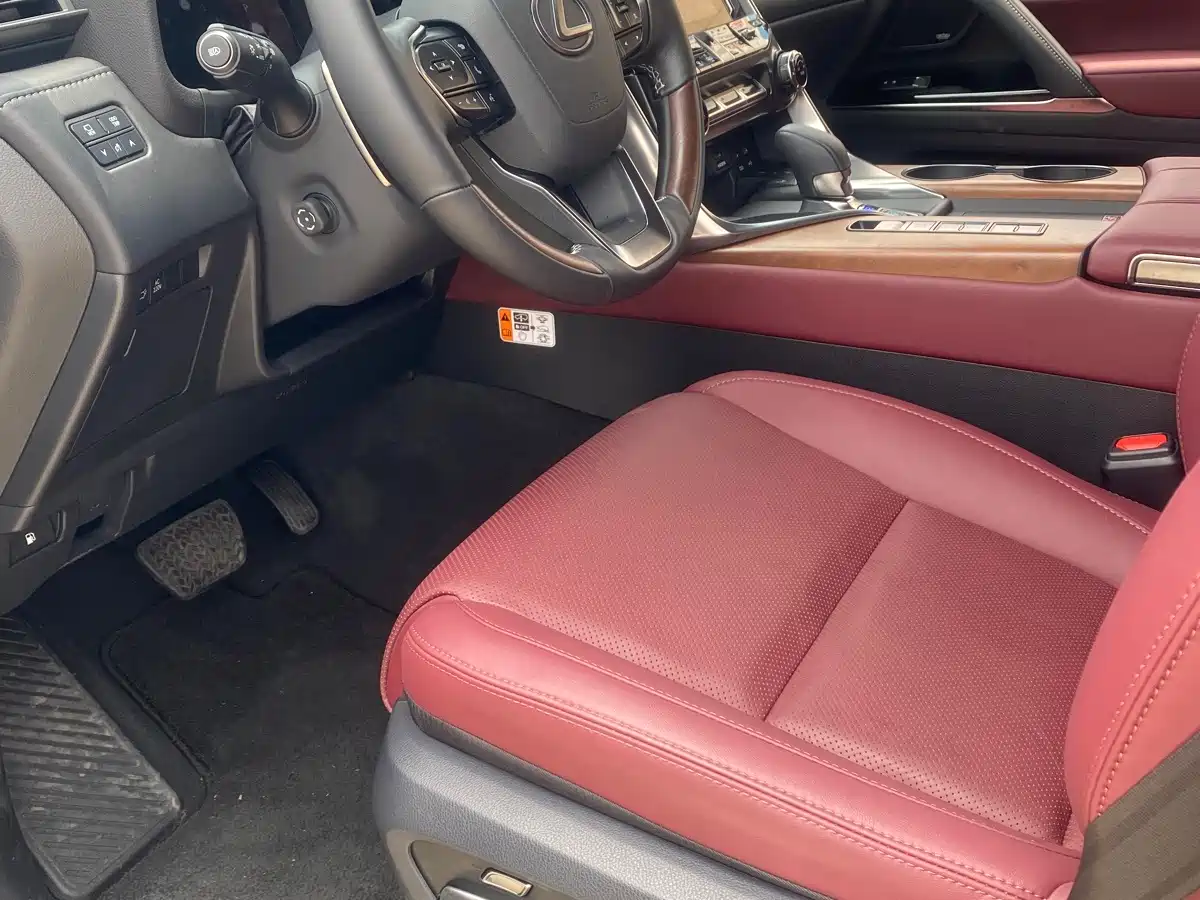 Lexus LX 2025 2025 700h Boundary Edition