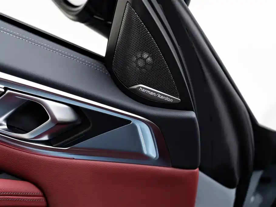 BMW 4 Series 2024 430i M Sport Shadow Edition фото 15