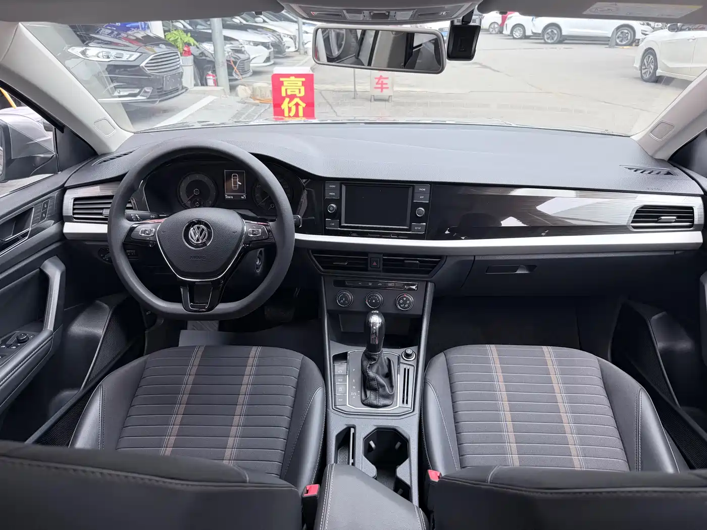 Volkswagen Lavida 2019 280TSI DSG Comfort Edition China VI фото 8
